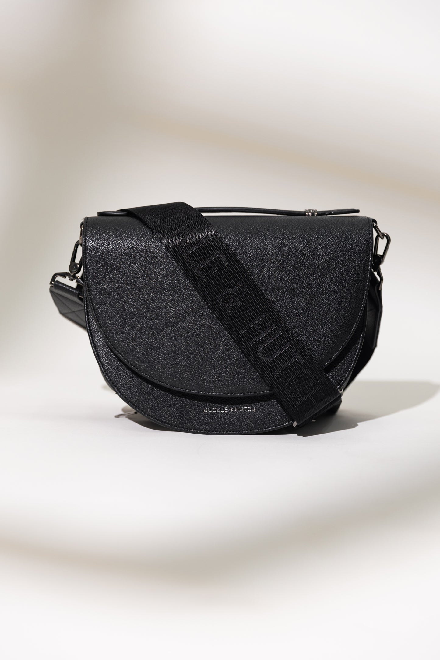 Luna Cosmetic Bag - Black